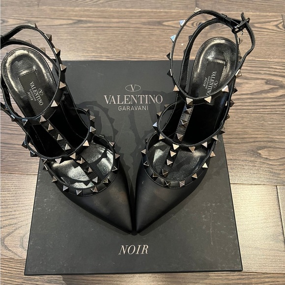 Valentino Rockstud Ankle Strap Pump With Tonal Studs 100MM - excellent condition - Picture 2 of 5